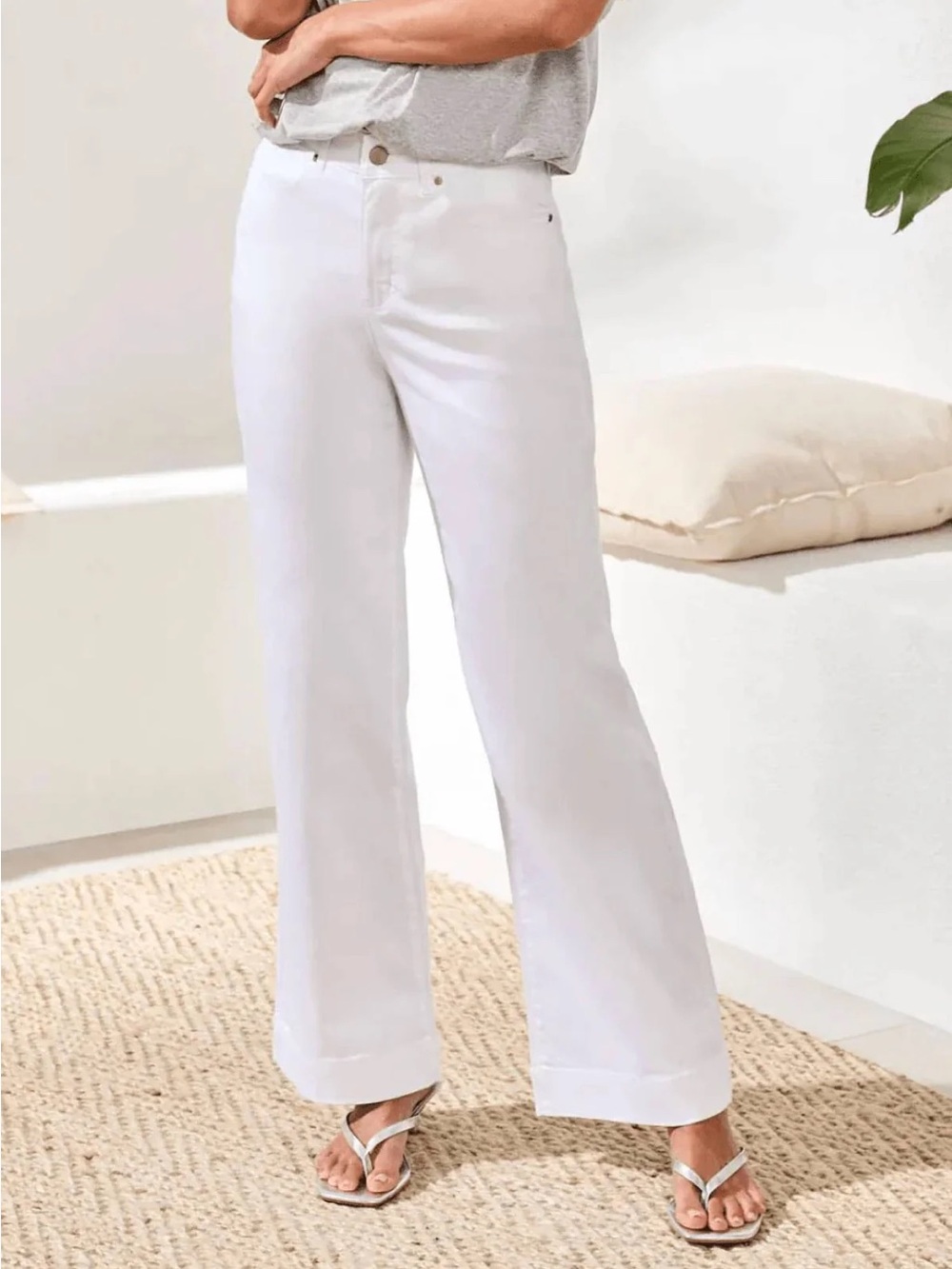 NWT Tribal Fly Front 5 Pocket Pants - White - Wide-Leg Flare High-Rise - 8
